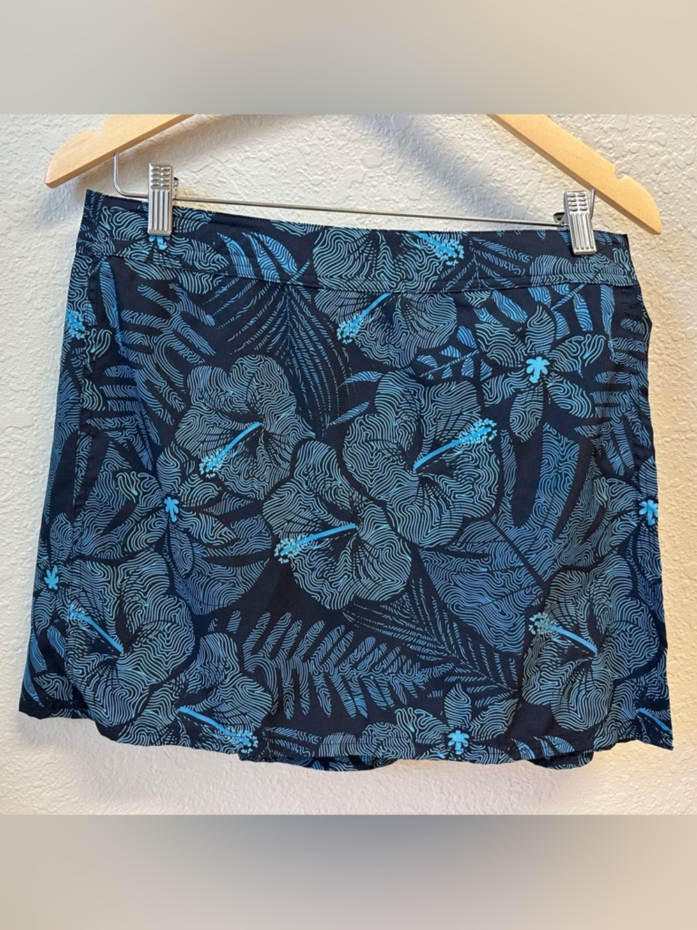 Ripskirt Hawaii Navy and Blue Floral Swim Coverup Skirt